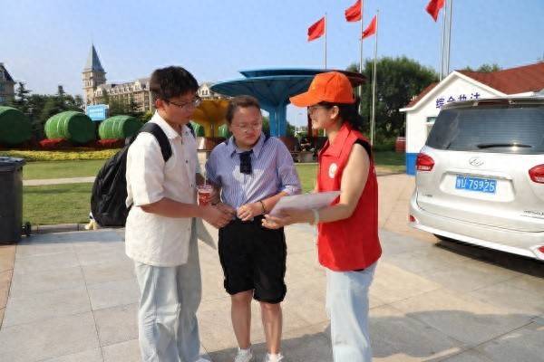 配资企业排名前十 薛家岛旅游打卡地图新鲜出炉 全域志愿服务温情启动护航啤酒节